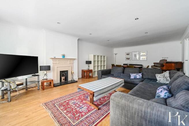 22a Montpelier Cresent, BN1 (1).jpg