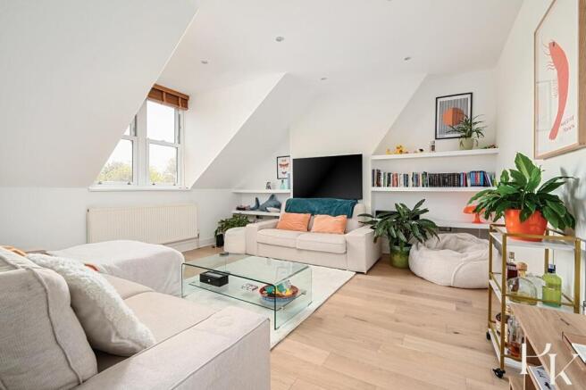 Flt 5, 145 New Church Road (13).jpg