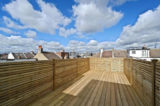 Flat 4 63 Portland Road bn3 - photos (3).jpg