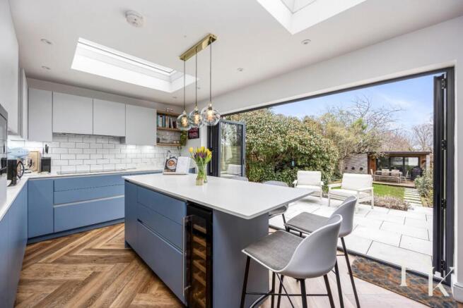 Elm Drive, 153-019.JPG