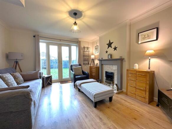Large Living Room 893