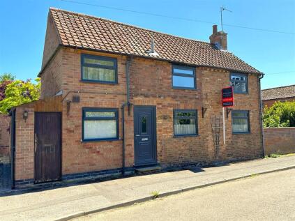 Glen Cottage, Low Street, Collingham, Newark