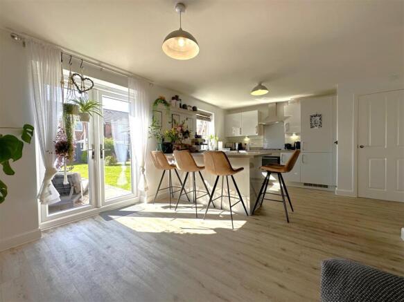 Contemporary Kitchen 242