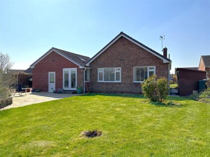 Pinfold Close, Collingham, Newark