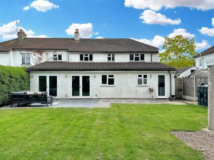 Floral Villas, Sutton-On-Trent, Newark