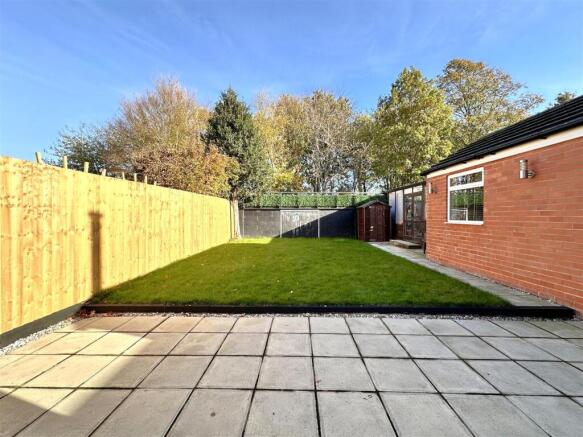 Private Rear Garden 947