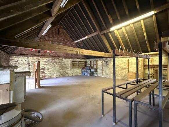 Original Barn First Floor Aspect Three 030