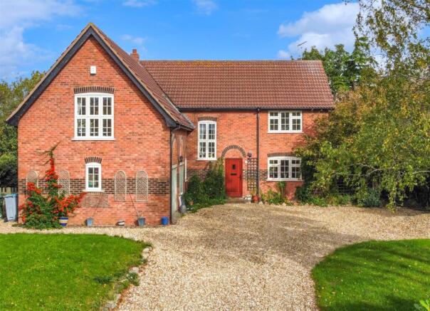 Elevated Front Aspect 056