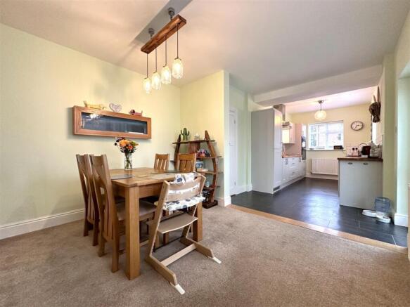 Open-Plan Dining Kitchen 081