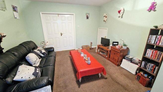 17-Heather-Lane-Abbeyfields-6-825x467.jpg