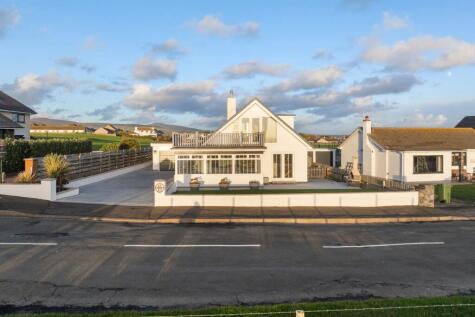 Clifton Road, Port St. Mary, IM9