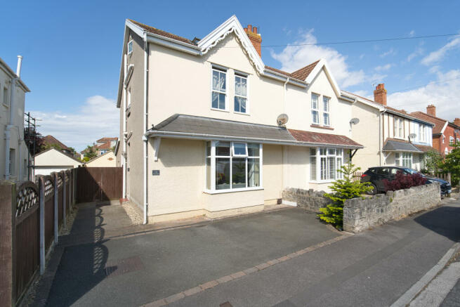 4 Bedroom Semi Detached for Sale