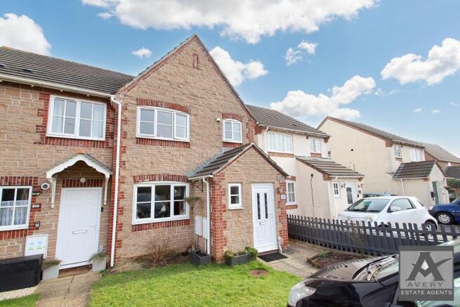 3 Bedroom End Terrace House for Sale
