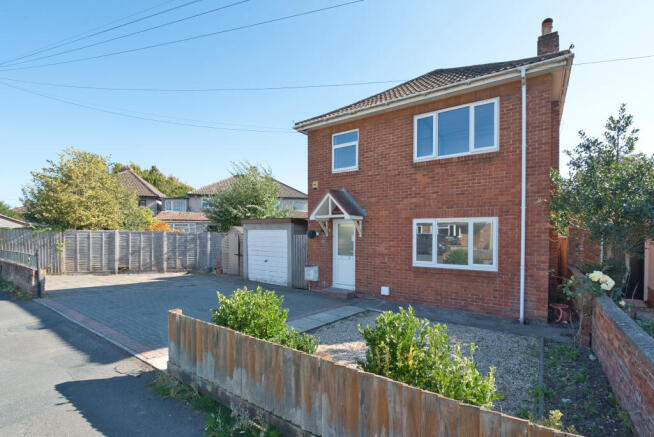 3 Bedroom Detached for Sale