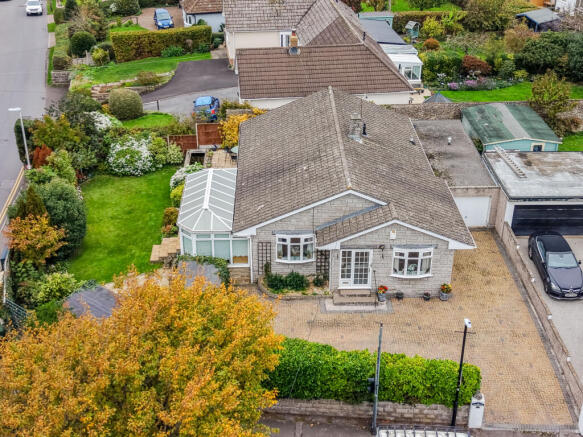 3 bed detached bungalow for sale Hutton, BS24