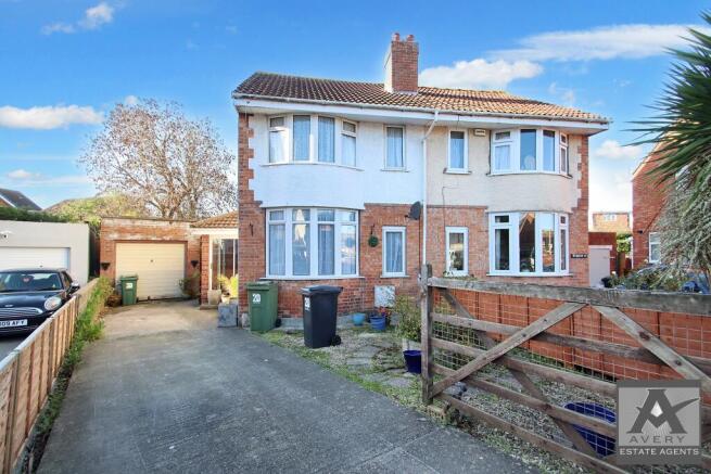 3 Bed Semi-Detached House To Rent