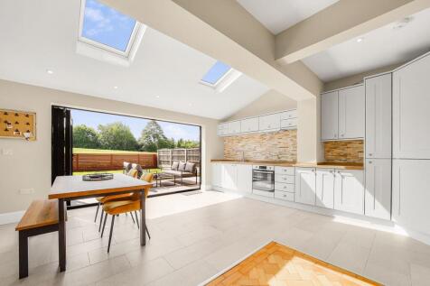 Liverpool Road, Haydock, WA11