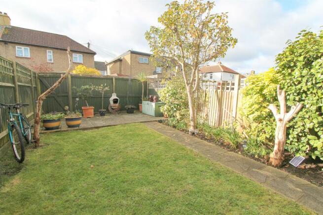 garden b.jpg