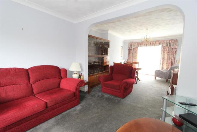 lounge c.JPG