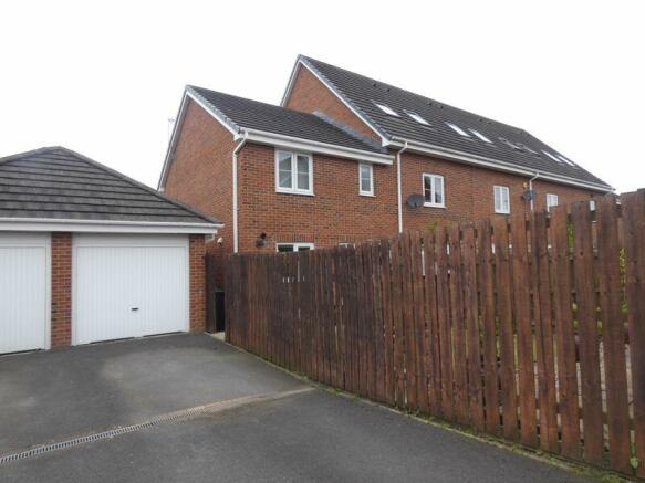 Driveway to Single Garage