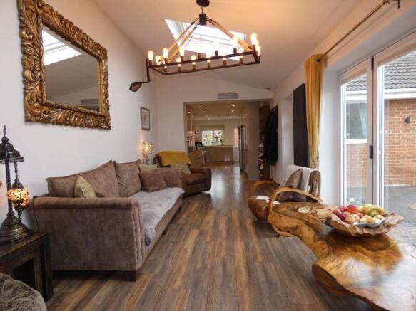 Extended Reception Room