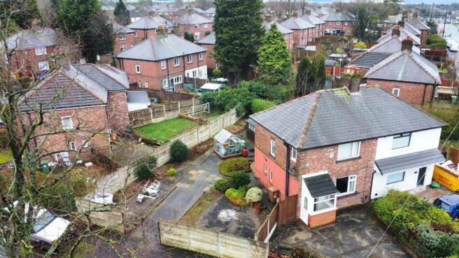 Austin Avenue, Corner Plot