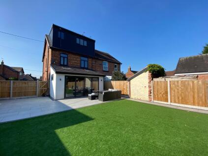 Newcastle Road, Shavington