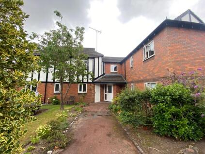 Flat , Oak House, Brook Court, Sandbach