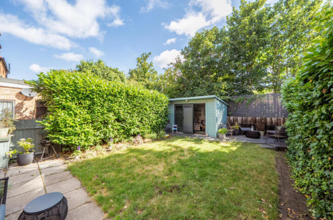 1317398-18-685e5c...