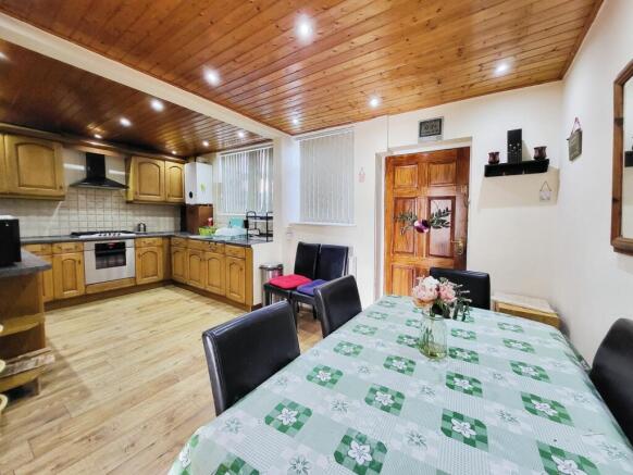 Kitchen Diner