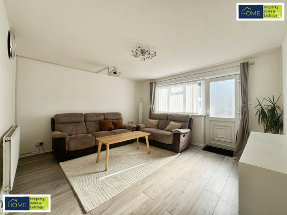 73 Beaumont Walk, Leicester, LE4 0PP