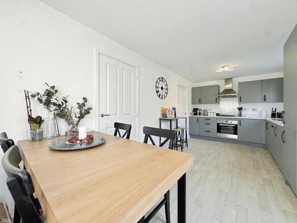 27 Oak Tree Road, Great Glen, Leicester, LE8 9HP