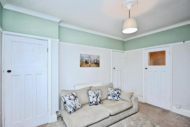 18 Lea Close, Thurmaston, leicester, LE4 8DW
