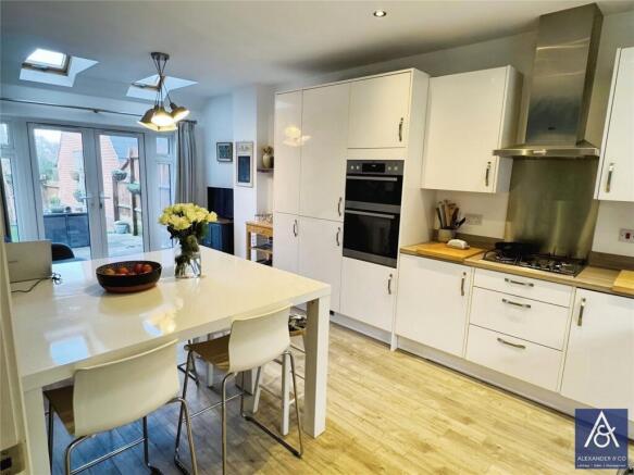 Kitchen/Breakfast