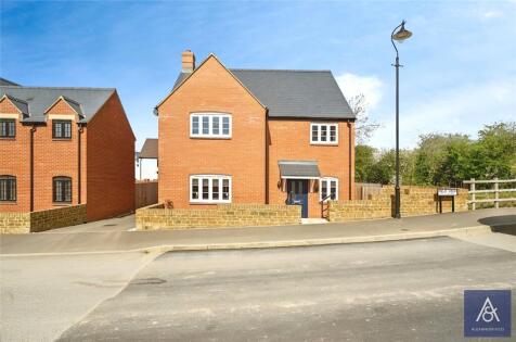 Field View, Brackley, Northamptonshire