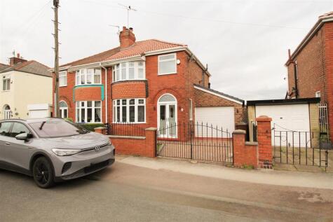 Circular Road, Denton, Manchester