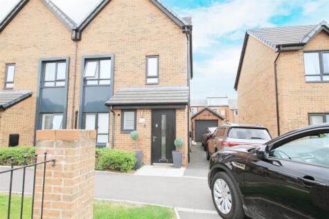 Becker Close, Denton, Manchester