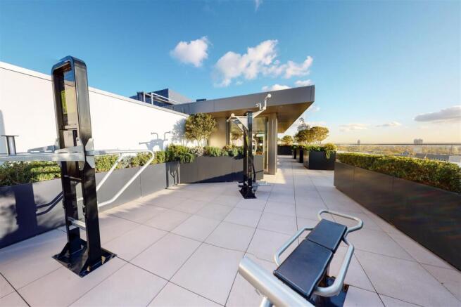 Gym Terrace-3-Canalside-Walk.jpg