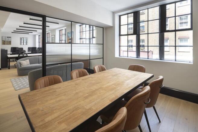 1st Floor Meeting Room