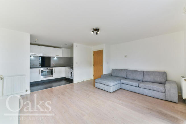 Kitchen / Reception
