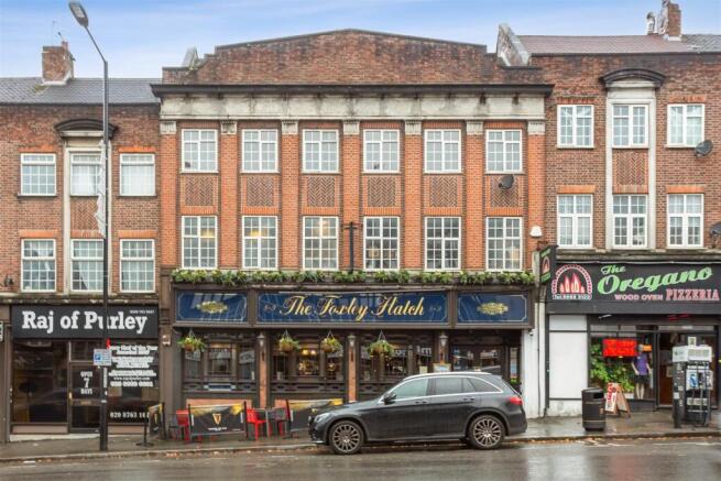 8A Russell Parade 326747 02.jpg