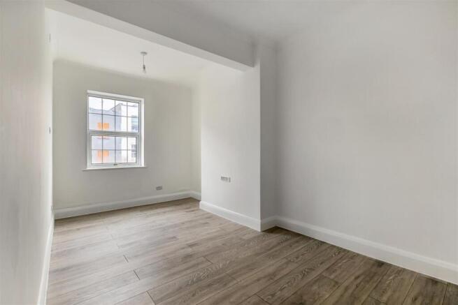 102561_Flat 1 41A South End-7.jpg