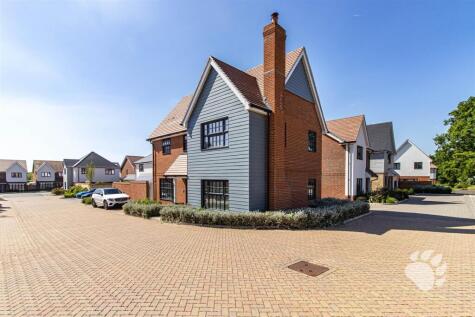 Clark Street, Langdon Hills, SS16