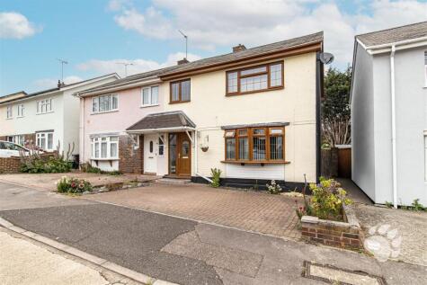 Beeleigh Cross, Fryerns, SS14