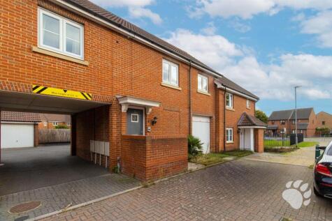 Lectern Mews, Laindon, SS15