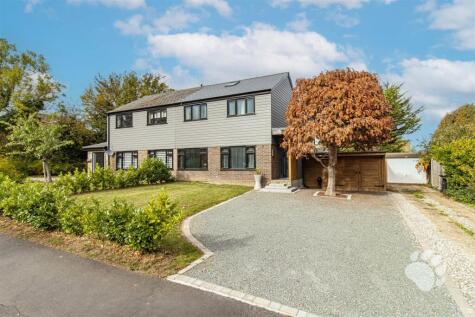 Clay Hill Road, Basildon, SS16