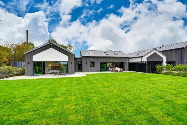 Arrow House (44).jpg