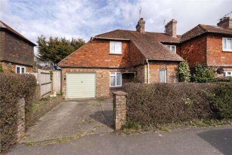 Rose Cottage, 1 Castlefields, Hartfield, TN7