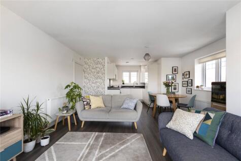 Duke Court, 10 Surtees Drive, Edenbridge, Kent, TN8