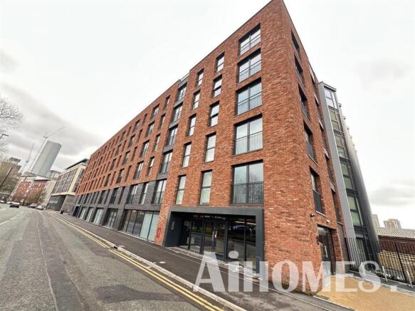 49832_33748027_IMG_0